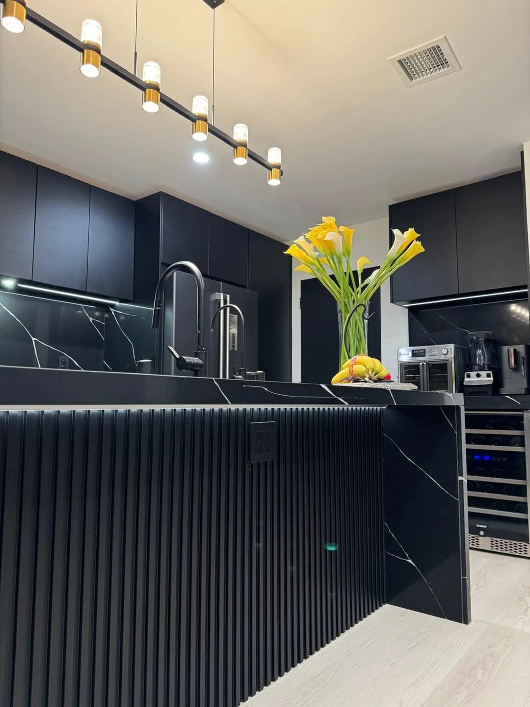 Complete Kitchen Renovation Services in Abu Dhabi - Tanu Maintenance